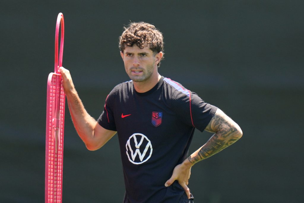 Pulisic hopes to play for US in final World Cup group game vs. Turkey